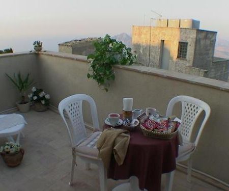 Hotel San Domenico Erice Luaran gambar